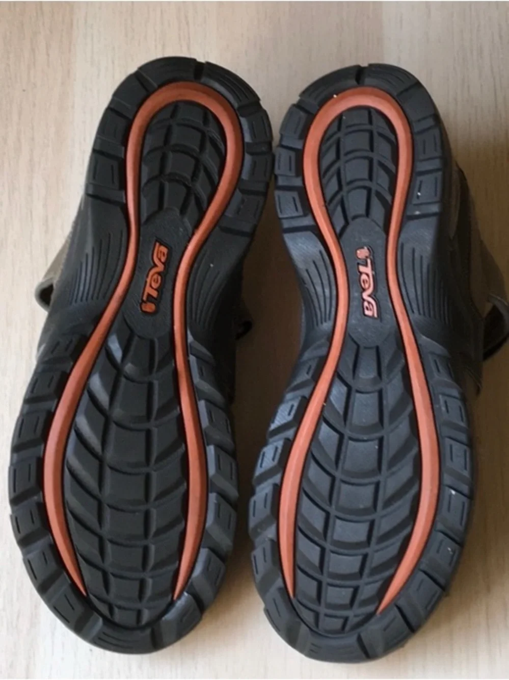 Teva Men's Brown and Black Closed-Toe Adventure Sandals, Size 11 Forebay